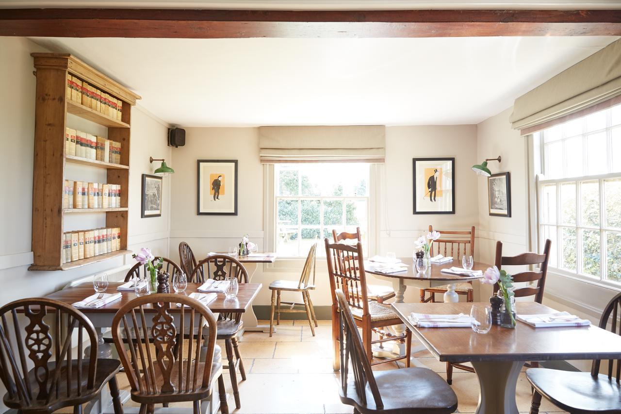 The Pheasant Inn Hungerford Εξωτερικό φωτογραφία